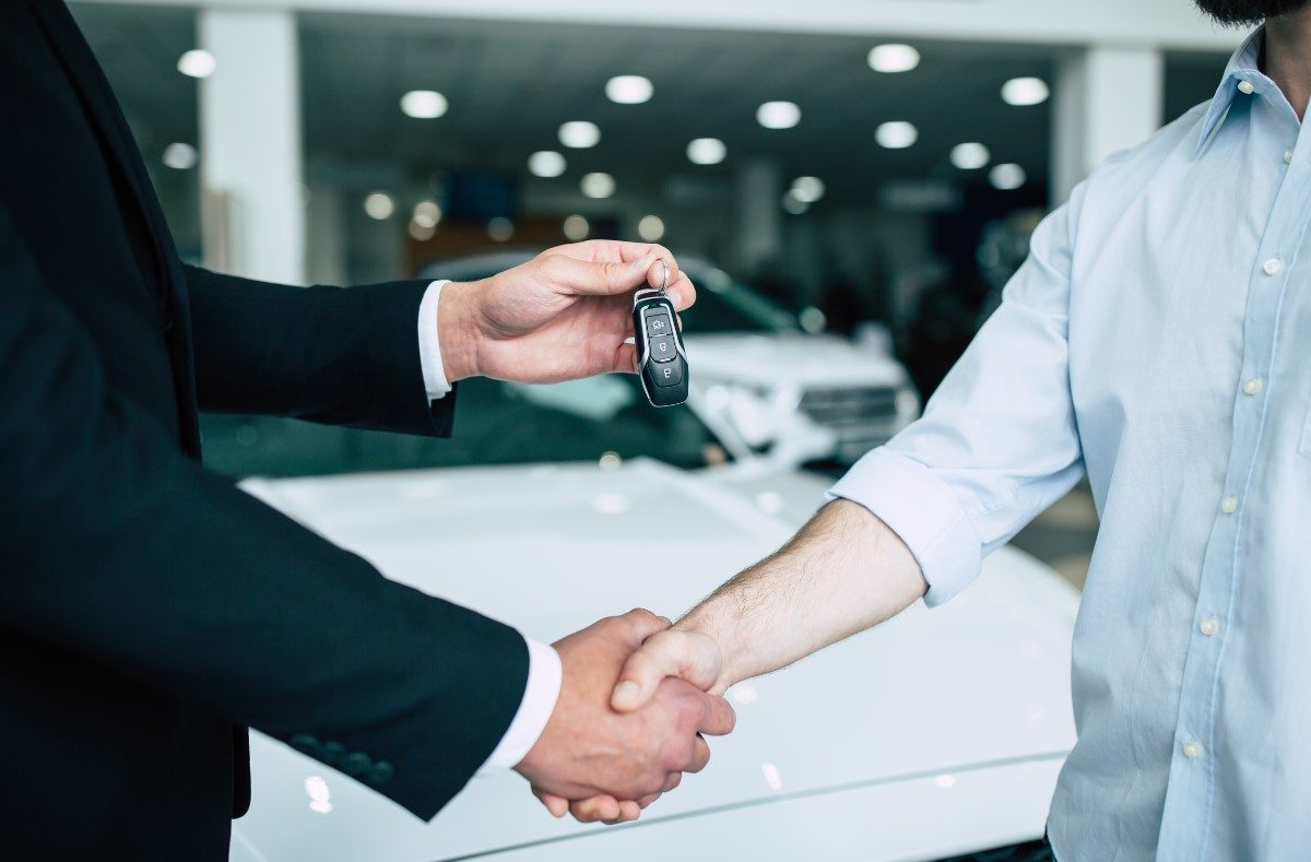 kinh-nghiem-cam-xe-o-to-an-toan-nhanh-chong-1