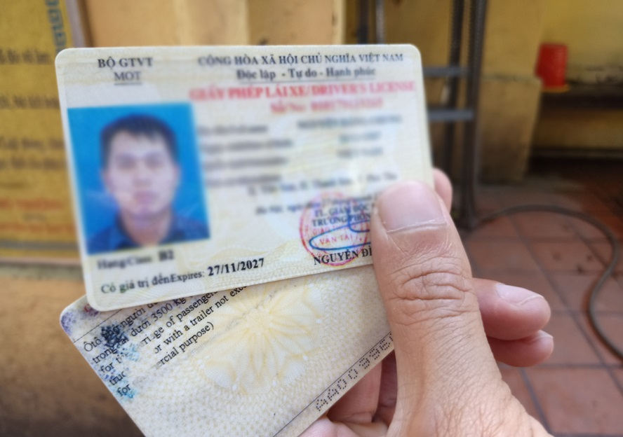 cam-bang-lai-xe-b2-duoc-bao-nhieu-tien-thu-tuc-va-lai-suat-ra-sao-4